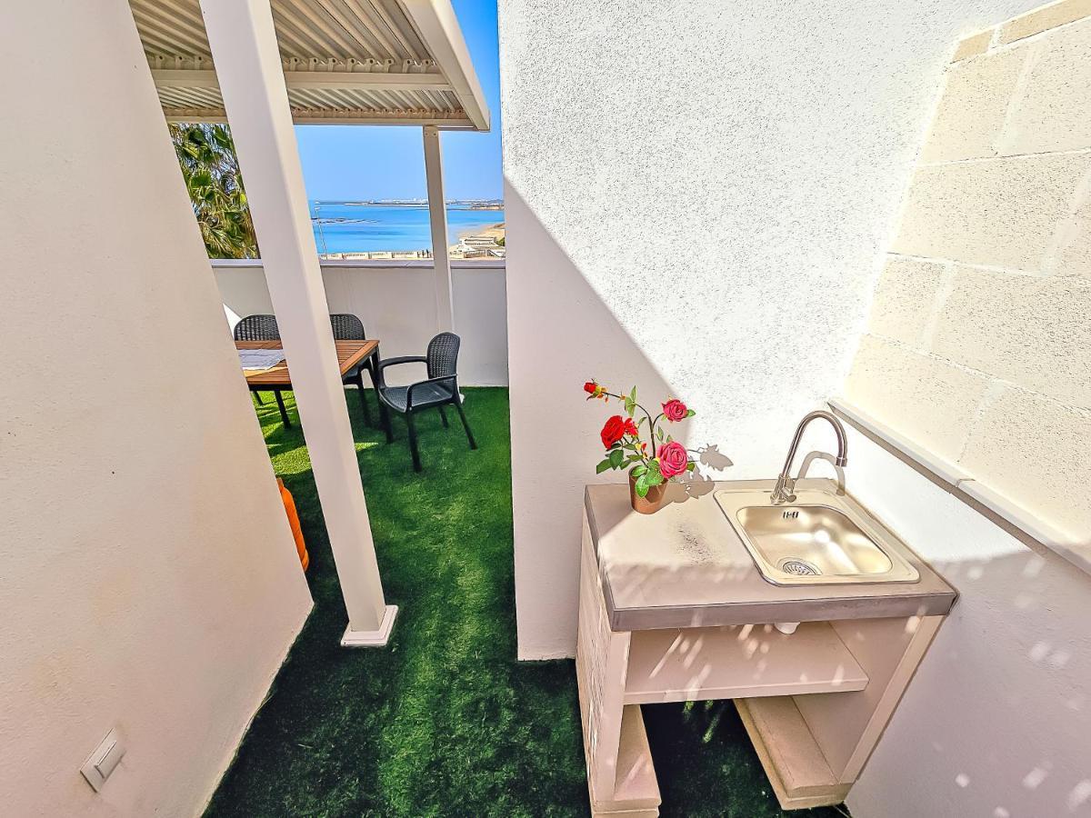 Oceanfront Duplex With A Rooftop Pool And Terrace El Puerto de Santa María Eksteriør billede